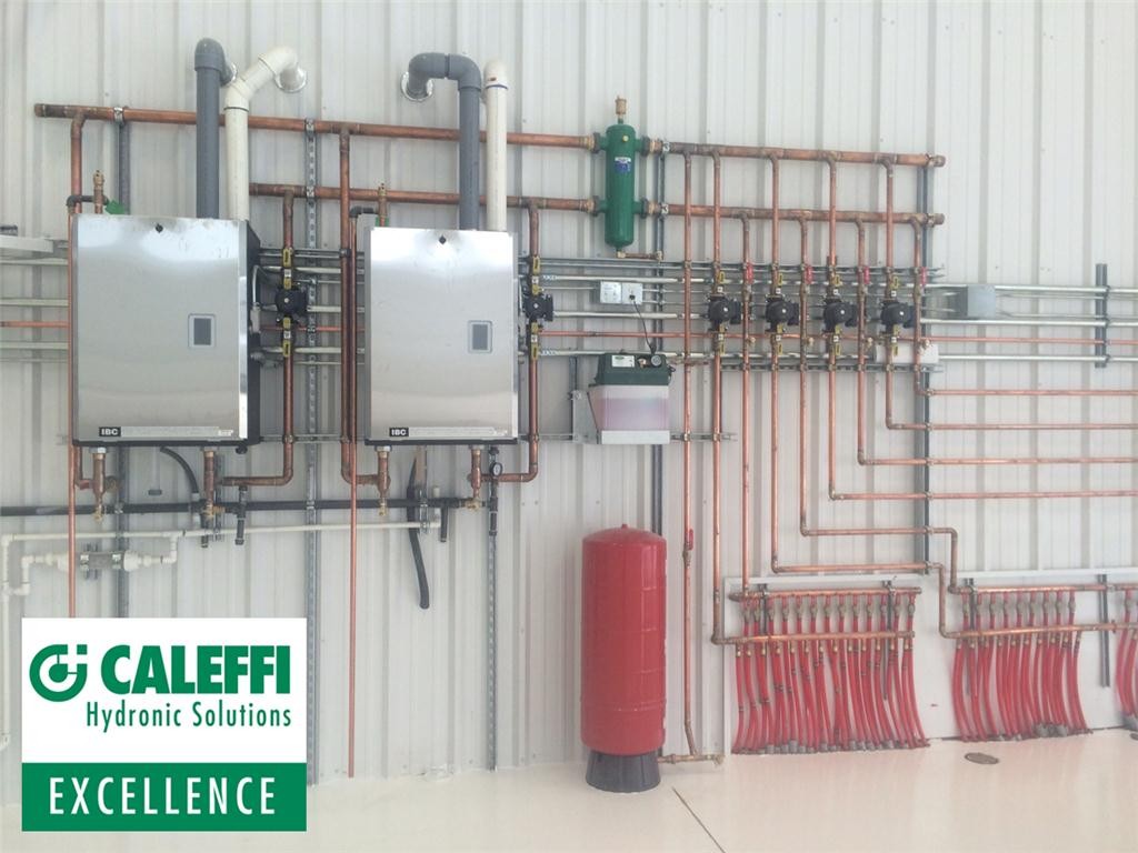 A Caleffi 548 Series hydro separator and 5026 Series air vents were integrated into St. Amour's system design.